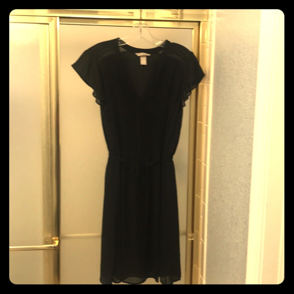 Flowy H&M black dress